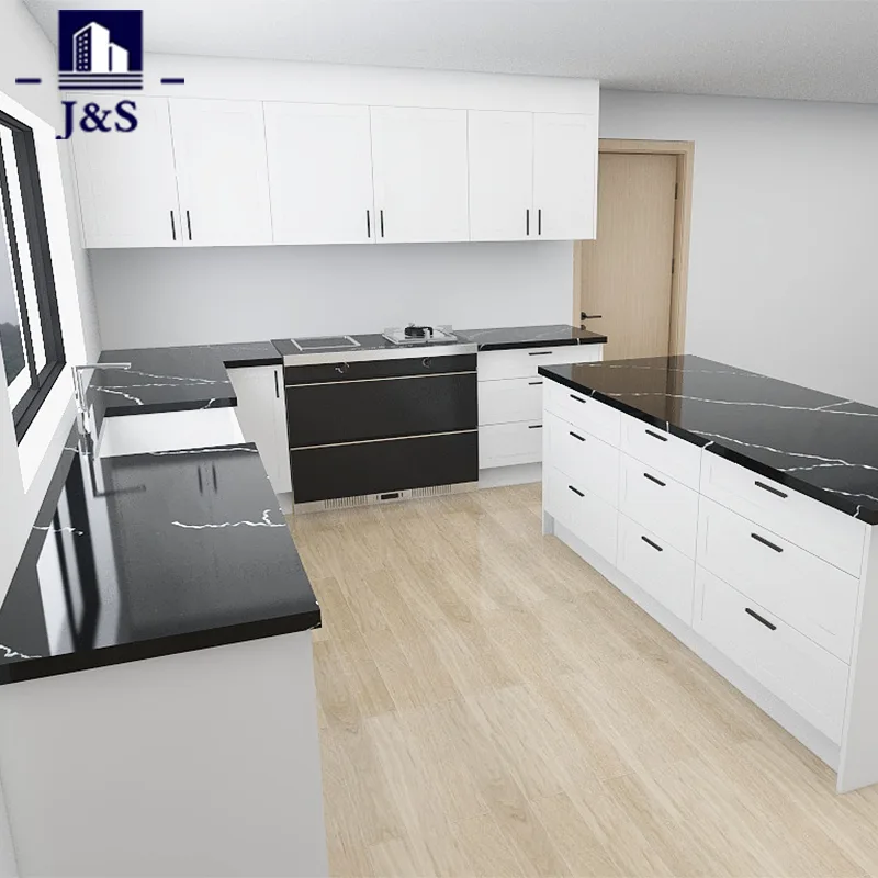 Cucina Shaker bianca con piani in pietra nera